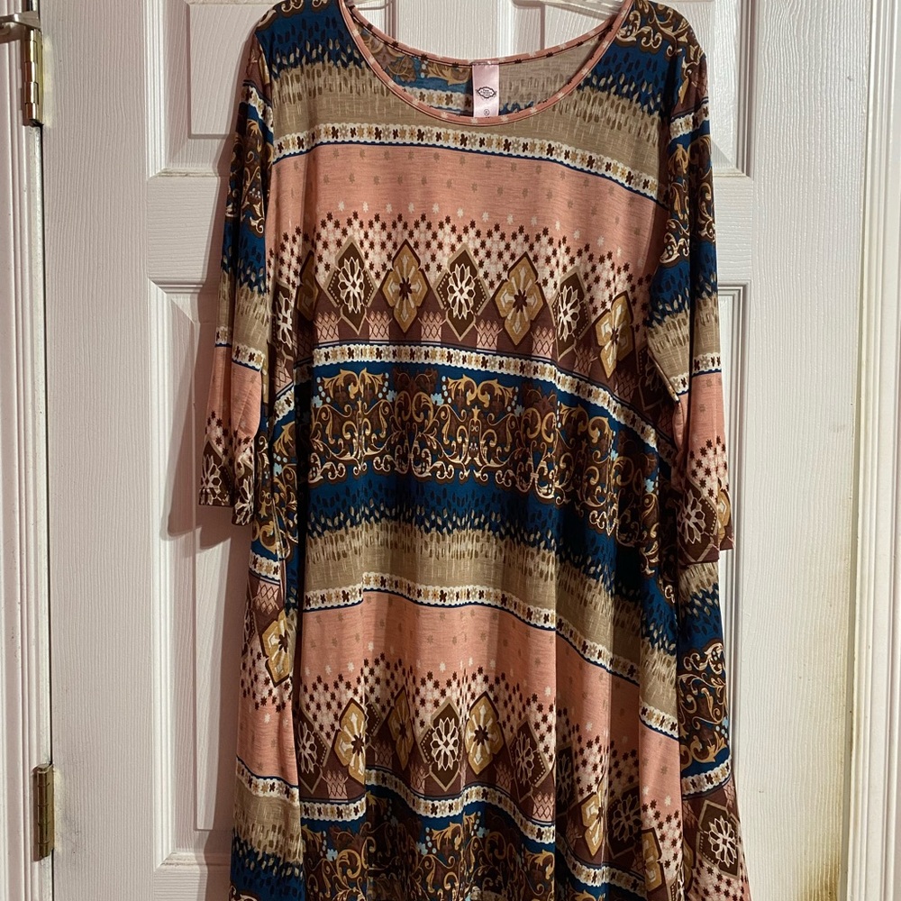 Multicolor Patterned Boutique Dress.